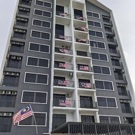 Alor Setar Imperio By Im Staycation 3Bedroom & Rooftop Pool Екстер'єр фото